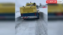 Bitlis'te kar yağışı nedeniyle kapanan köy yolları açılıyor