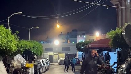 Israel sigue bombardeando Gaza y Hamás plantea nuevas exigencias a acuerdo humanitario