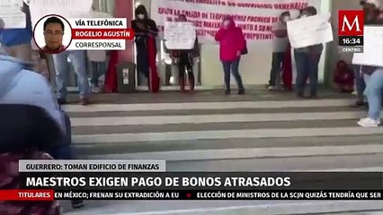 Maestros de Guerrero exigen que se les den los bonos de despensa atrasados