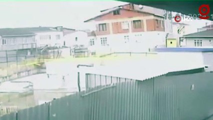Ümraniye'de 2 bina çöktü, binaların yıkılma anı kamerada