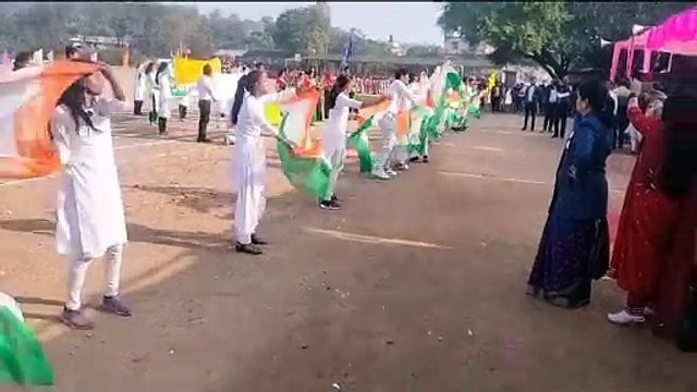 video: कॉलेज छात्राओं ने दी मनमोहक प्रस्तुति, युवा उत्सव का हुआ आगाज