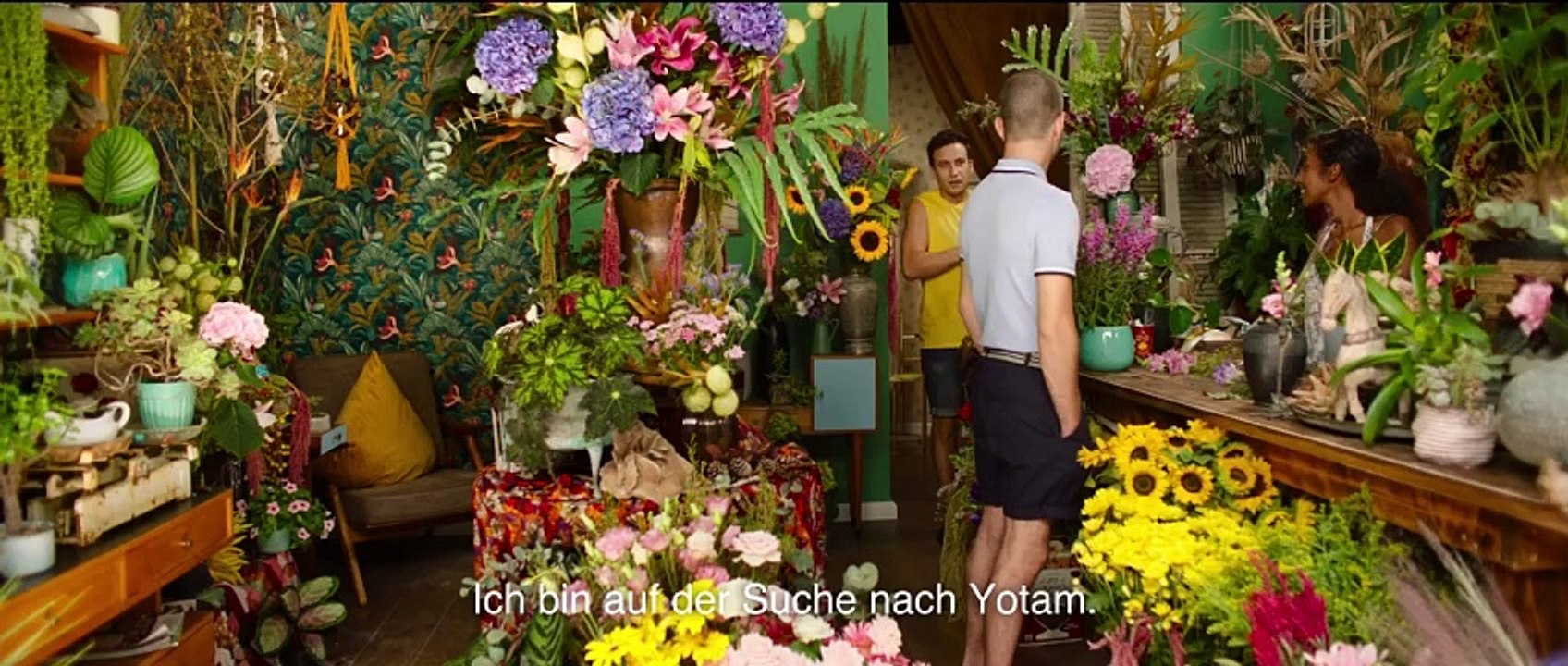 America Trailer OmdU