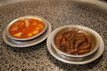 Yiyenlerin mideleri bayram ediyor: Efsane lezzetiyle Mumbar dolması!