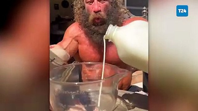 Sosyal medya fenomeninin ilginç kahvaltısı; testis, süt ve yulaf