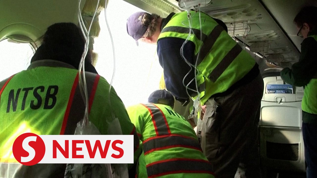 FAA weighs next move after checking MAX jets