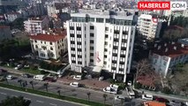 Karesi ve Altıeylül belediye binaları yıkılıyor