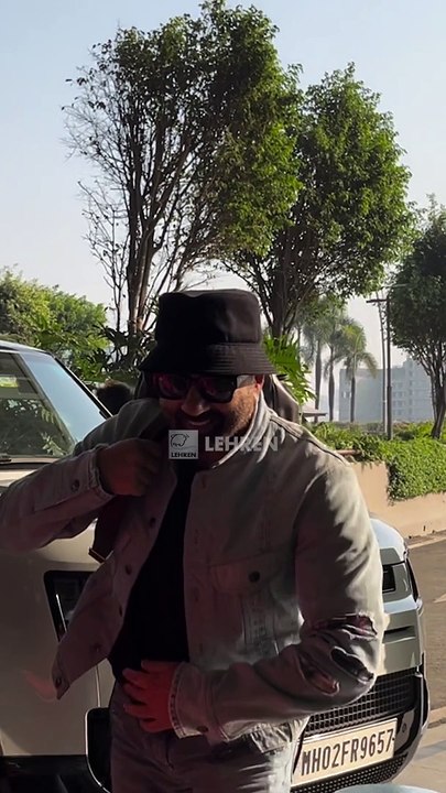 Gadar Star: Sunny Pajji Spotted At Mumbai Airport In Style