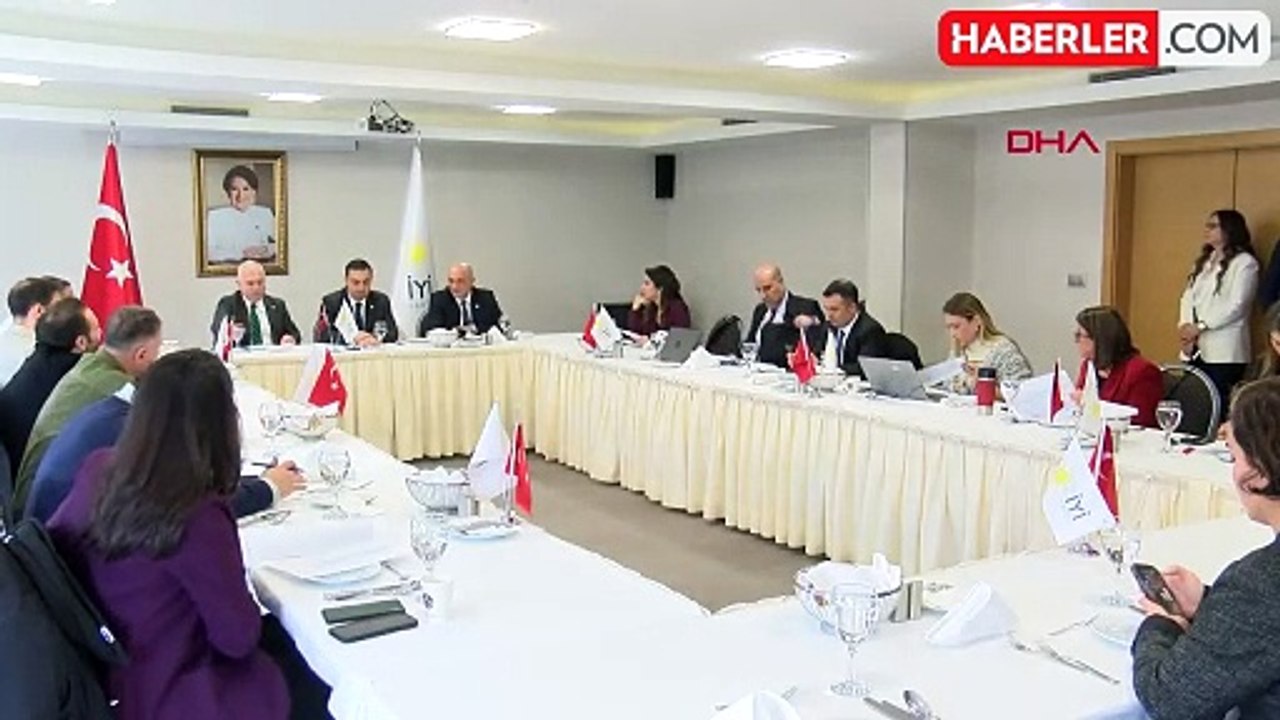 İYİ Partili Akburak: Bazı yerlerde CHP ve AK Parti çok büyük sıkıntıya girecek