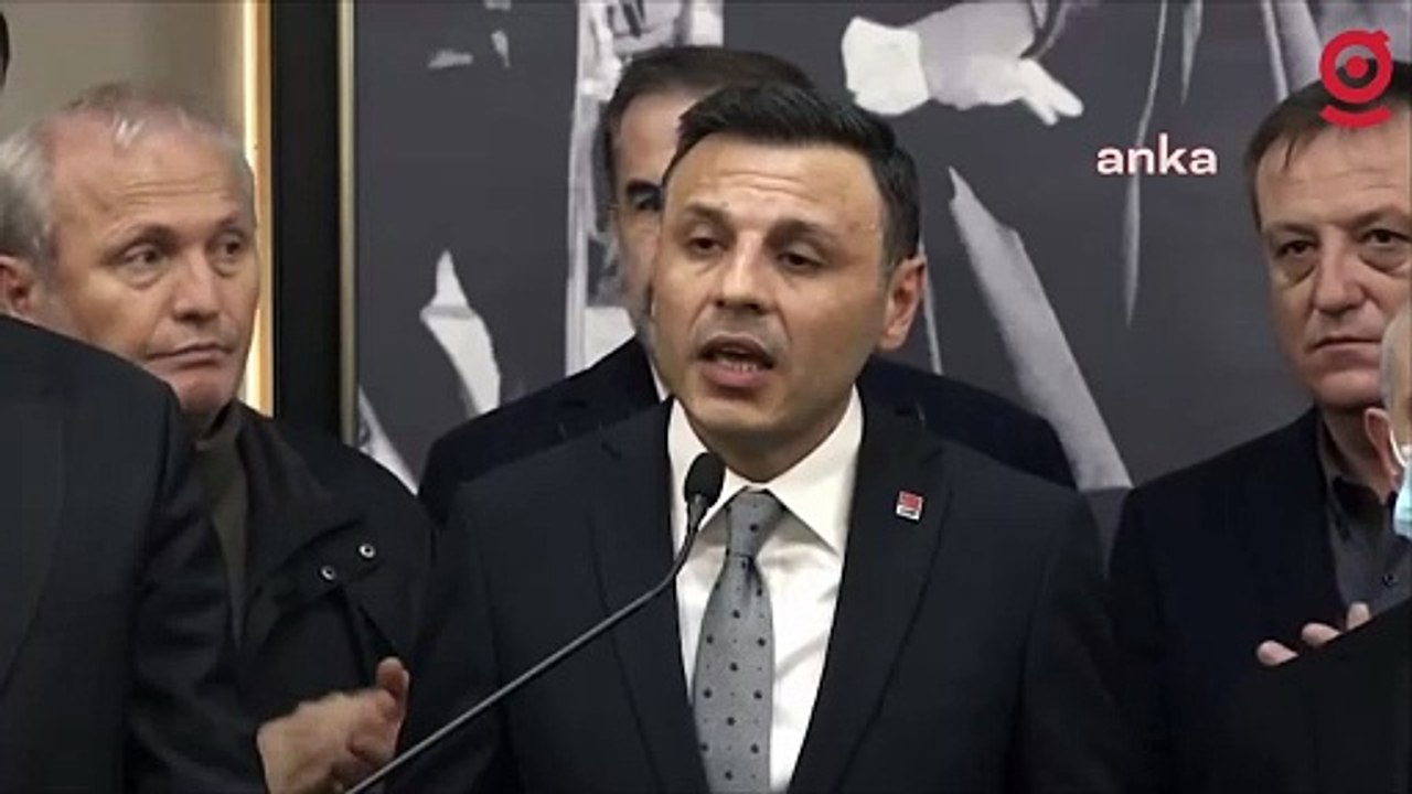 Özgür Çelik, Büyükçekmece Belediyesi’ni ziyaret ederek gerçekleşen operasyonla ilgili açıklama yaptı