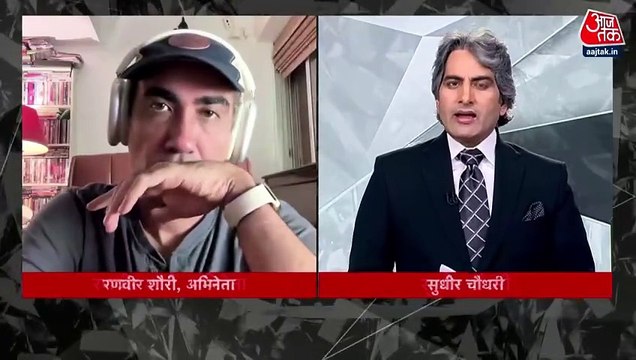 Bollywood actor Ranvir Shorey got angry on Indigo airlines