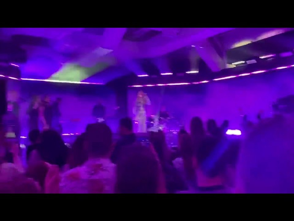 Ellie Goulding Performs At VEVO 10-Year Anniversary Celebration In New York City W/ The Chainsmokers