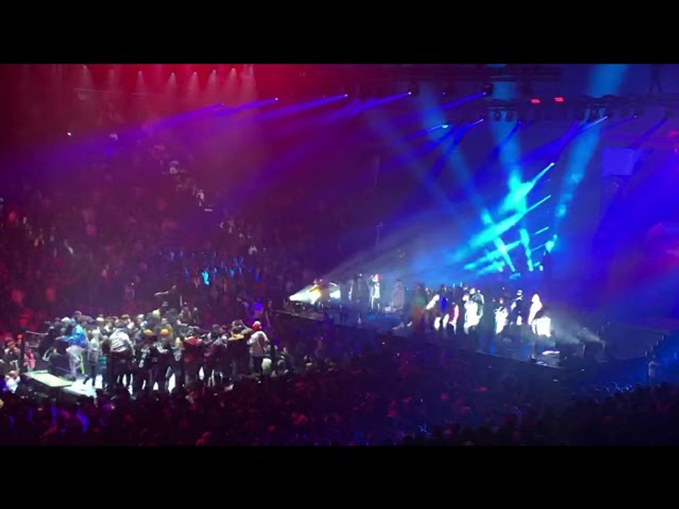 2 Chainz Performs “Shoot It Out” At Yams Day 2020