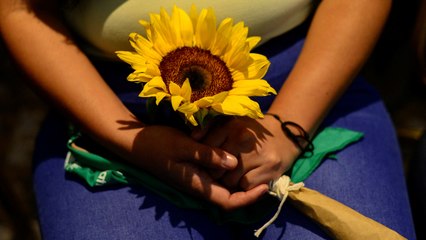 Lilian, la última mujer liberada en El Salvador por una muerte neonatal