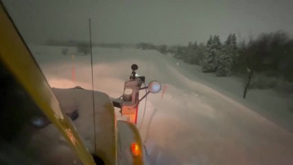 美 대륙에 북극 한파·겨울 폭풍 피해 잇따라...최소 33명 숨져 / YTN