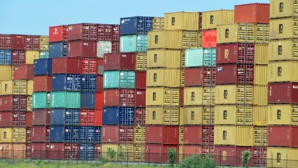 How the DP World pay dispute at Australia's ports could see prices rise, reigniting inflation