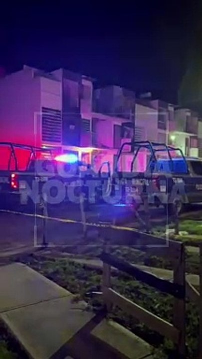 #Preliminar En el fraccionamiento Lomas del Pedregal de Tlajomulco, fue localizado el cuerpo de un hombre con múltiples impactos de bala y tendido sobre la vía pública #GuardiaNocturna