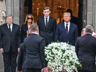 Begräbnis in Florida: Melania Trump trägt ihre Mutter zu Grabe