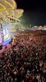 بحضور جماهيري ضخم: عمرو دياب يتألق على مسرح القرية العالمية في دبي