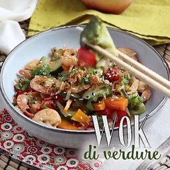 Download Video: Wok di verdure, gamberi e zenzero