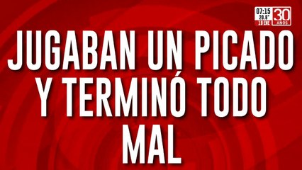 Jugaban un picadito en la playa... ¡y terminaron a las piñas!