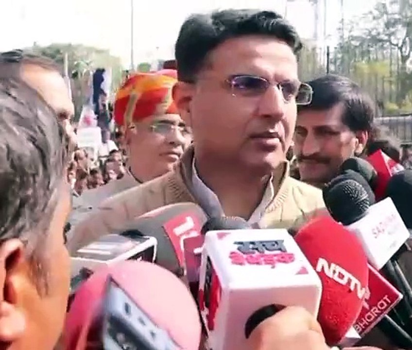 शहीद स्मारक पहुंचे सचिन पायलट, नौजवानों के लिए कह गए यह बड़ी बात