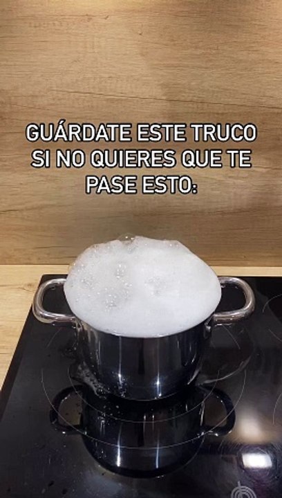 El truco definitivo para evitar que el agua de la olla se salga al hervir