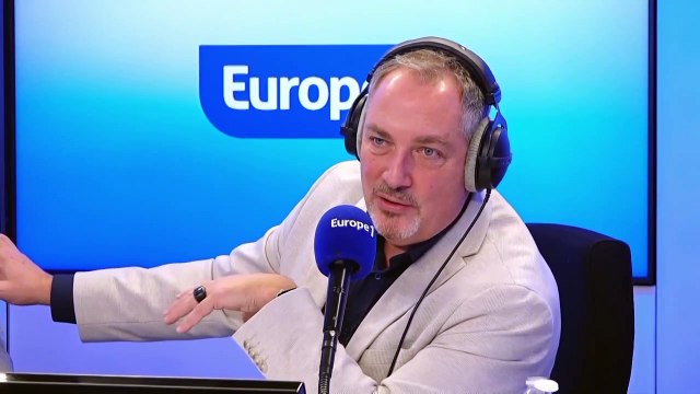 Quand Messmer hypnotise l'équipe de «Pascal Praud et vous» en direct