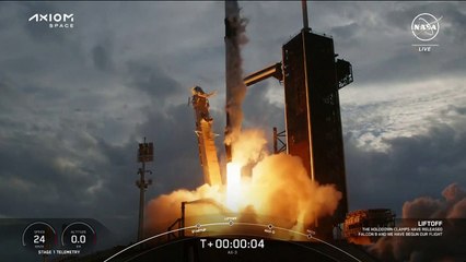 سويدي وإيطالي وتركي وإسباني في طريقهم إلى محطة الفضاء الدولية في رحلة خاصة