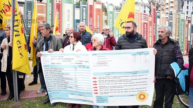 Eğitimcilerden Bakan Yusuf Tekin’e sembolik karne: Cemaatlerle ilişkiler 100, laik bilimsel eğitim 0