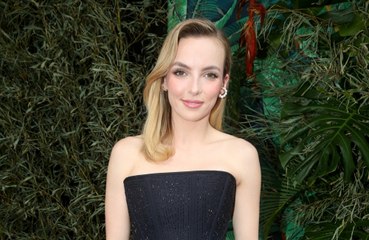 Jodie Comer doesn't know "what to do" with her awards.