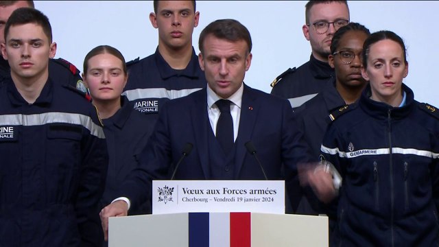 JO 2024: Emmanuel Macron se félicite que 15.000 militaires soient engagés dans des missions adaptées aux armées