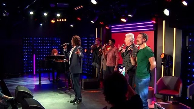 la troupe de Notre Dame de Paris - Le temps des cathédrales (Live) - Le Grand Studio RTL