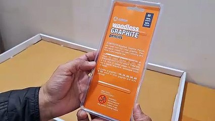 Unboxing and Review of Woodless Graphite Pencil Set for Drawing, Writing, Shading, Coloring, 6 Pieces