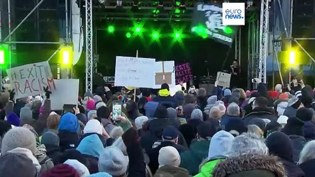 Нет ультраправому экстремизму! Многотысячная акция протеста прошла в Гамбурге