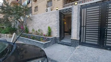 فيلا ارضي بحديقة بحمام سباحة400 متر بحدائق الأهرام تشطيب خيالي قريبة من كل الخدمات.. فرصة لا تتكرر!