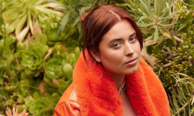 "Rett Madison's Heartfelt Tribute: Crafting an Album in Honor of Her Late Mother "