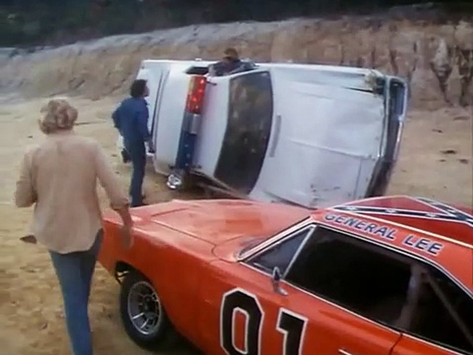 Ein Duke kommt selten allein S01E01- Einarmige Banditen