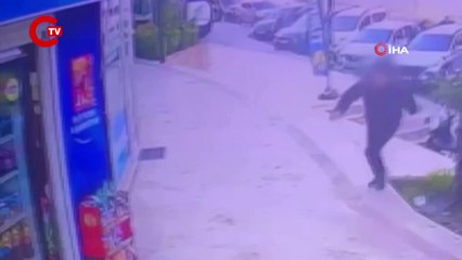 İşten çıkarılınca marketin cips standını devirdi