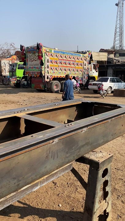Rivet Placement On Truck Frame #rivets #riveting #shortsvideo #ytshorts