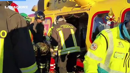 Scontro in Fi-Pi-Li: grave un uomo. Il video dei soccorsi