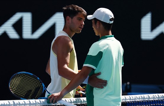 AR HL AO JUN ALC 200124 SM