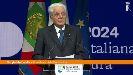 Mattarella "Stagione difficile, guerre a confini Europa ci riguardano"