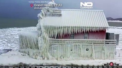 Γλυπτά από... πάγο εν μέσω αρκτικού ψύχους στις ΗΠΑ