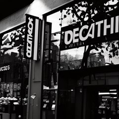 Une solution de fitness polyvalente qui s'adapte à tous les espaces chez vous, grâce à Decathlon !