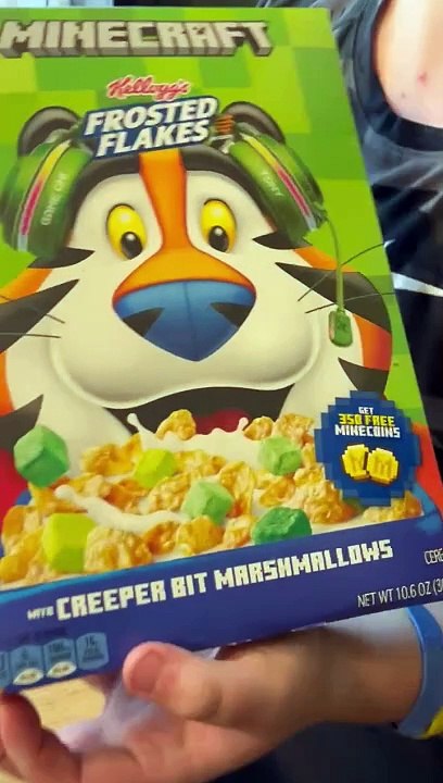 Minecraft Frosted Flakes with Creeper Marshmallows