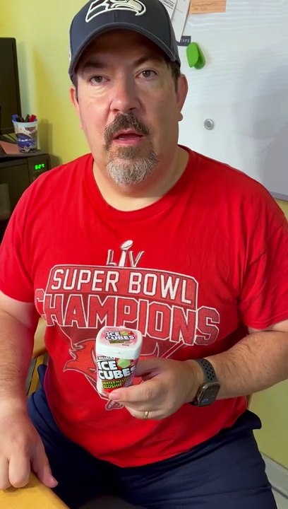 ICE cubes wATErmelon Slushie