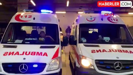 Şişli'de AVM Otoparkında Kaza: Otomobil Yürüyen Merdivenlerde Asılı Kaldı