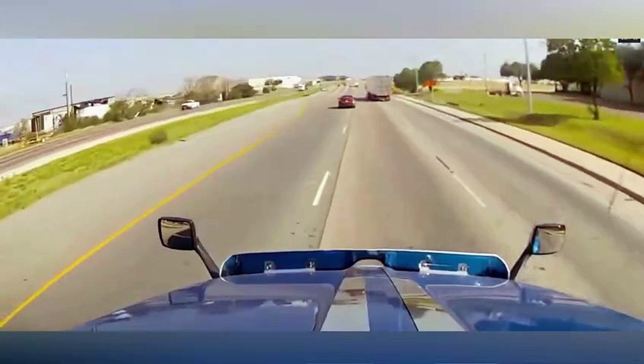 Ultimate Idiots in Cars #195 Car Disasters on Camera