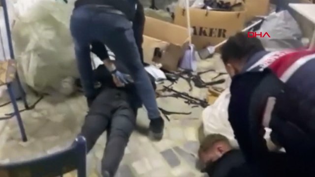 Bakan Yerlikaya: 'Mercek-10' operasyonlarında 93 ruhsatsız tabanca ele geçirildi, 12 şüpheli gözaltına alındı