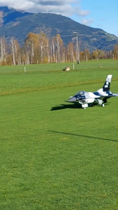 F 16 Jet, Start in Piesendorf